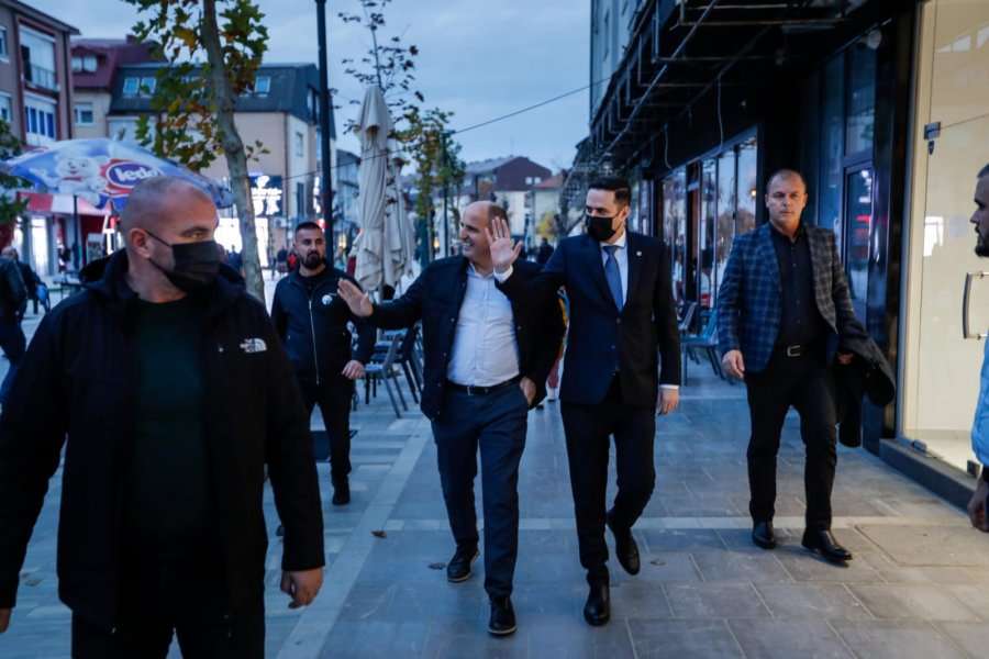 Abdixhiku në Podujevë: Fryma e fitores po vërehet në qytet