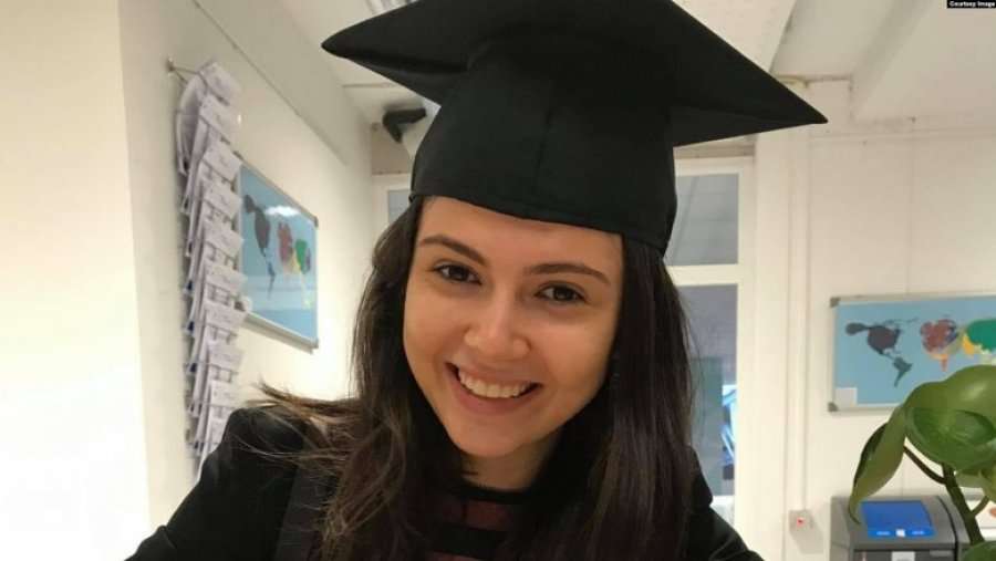 Universiteti në Holandë në diplomën e kosovares ia shkruan “Republika Federale e Jugosllavisë” në vend të “Kosova”
