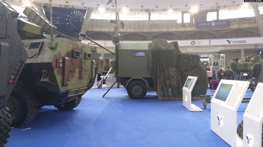 Vuçiq: Serbia po forcon industrinë e mbrojtjes