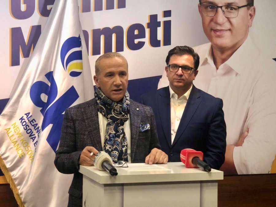 AKR-ja: Serbët po votojnë masivisht, ku po mbesim ne?