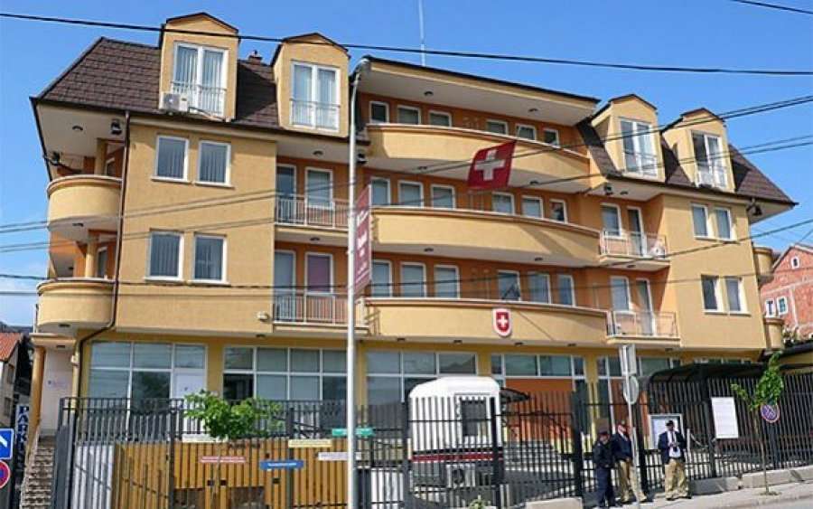 Ambasada e Zvicrës qytetarëve: Ju inkurajojmë të votoni, zëri juaj ka rëndësi