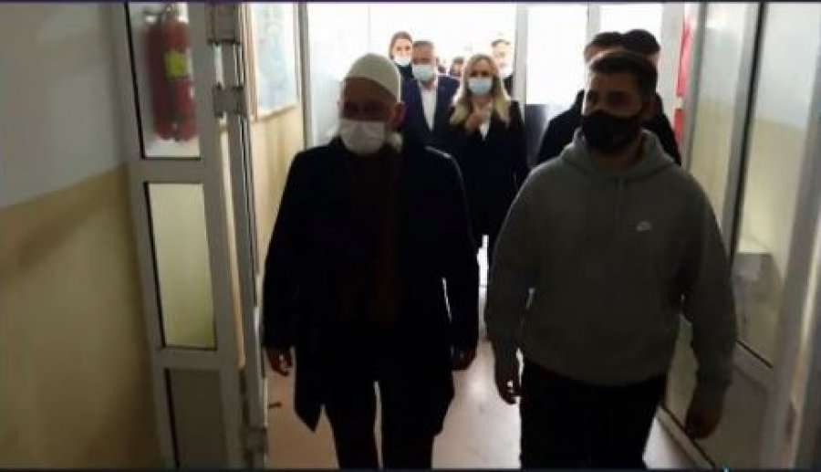 Familja Jashari voton së bashku