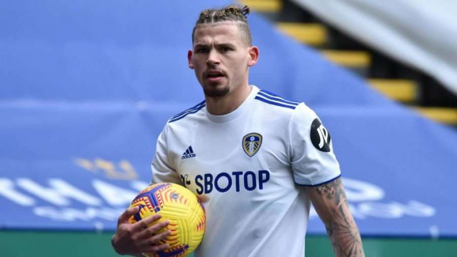 Liverpooli kryeson garën për transferimin e Kalvin Phillips
