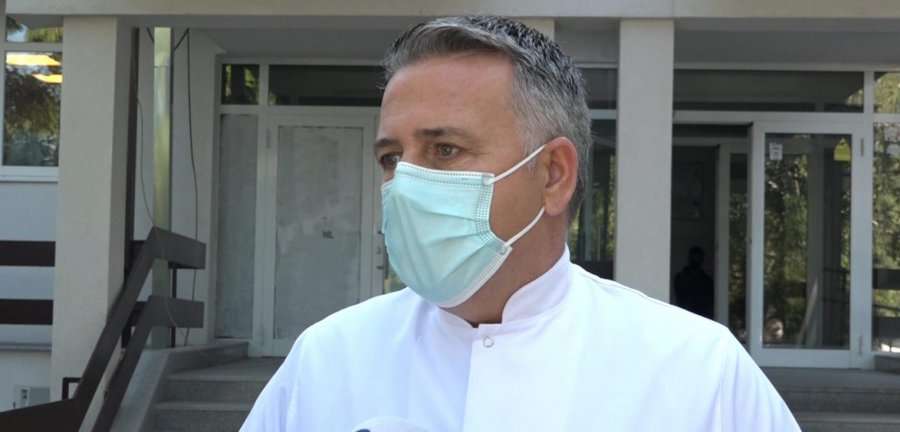 Drejtori i Infektives: Mund të ketë variante të reja të COVID-it, sistemi shëndetësor duhet të jetë i gatshëm 