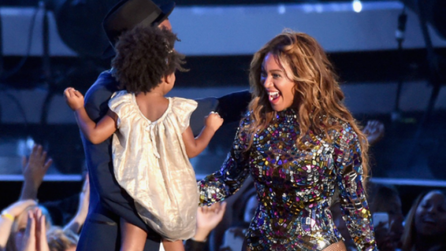 Vajza e Beyonces dhe Jay-Z, Blu Ivy, bëhet fituesja më e re në histori të MTV VMA-së