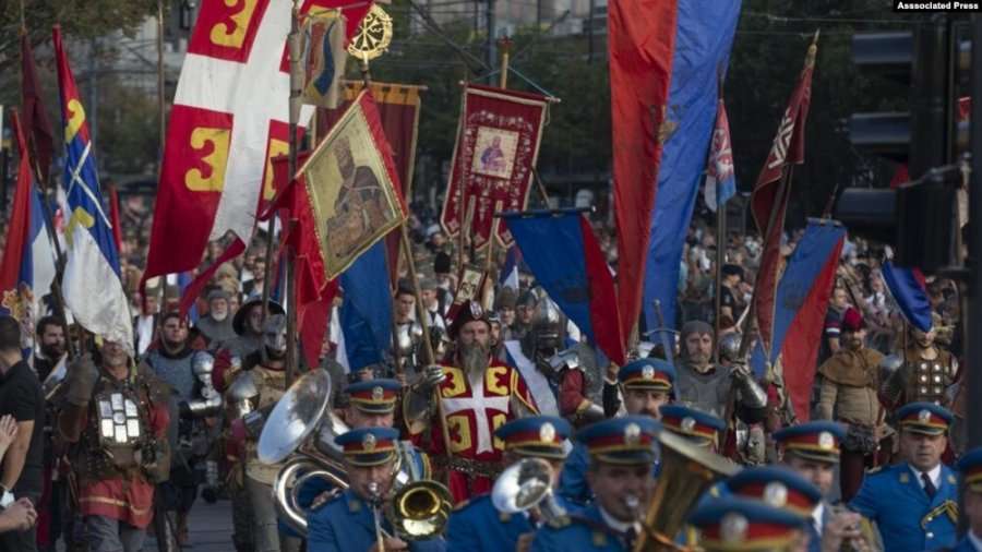 Festa e re e ditës së “unitetit serb”, nxit shqetësime në gjithë Ballkanin
