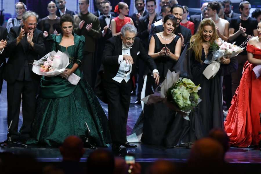 Placido Domingo dhe Ermonela Jaho shkëlqejnë në skenën e re të Teatrit të Operas dhe Baletit