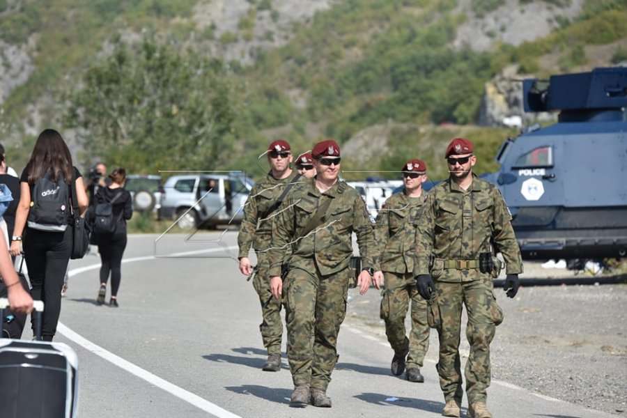 KFOR-i konfirmon shtimin e patrullimeve në veri
