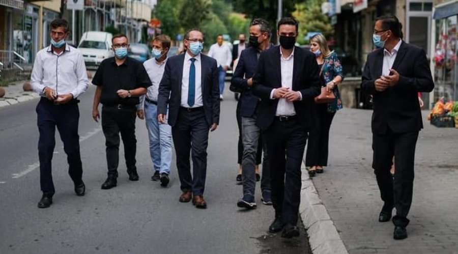 Kandidati i LDK-së: Gatishmëria e rahovecasve për ndryshime të mëdha vërehet çdo ditë