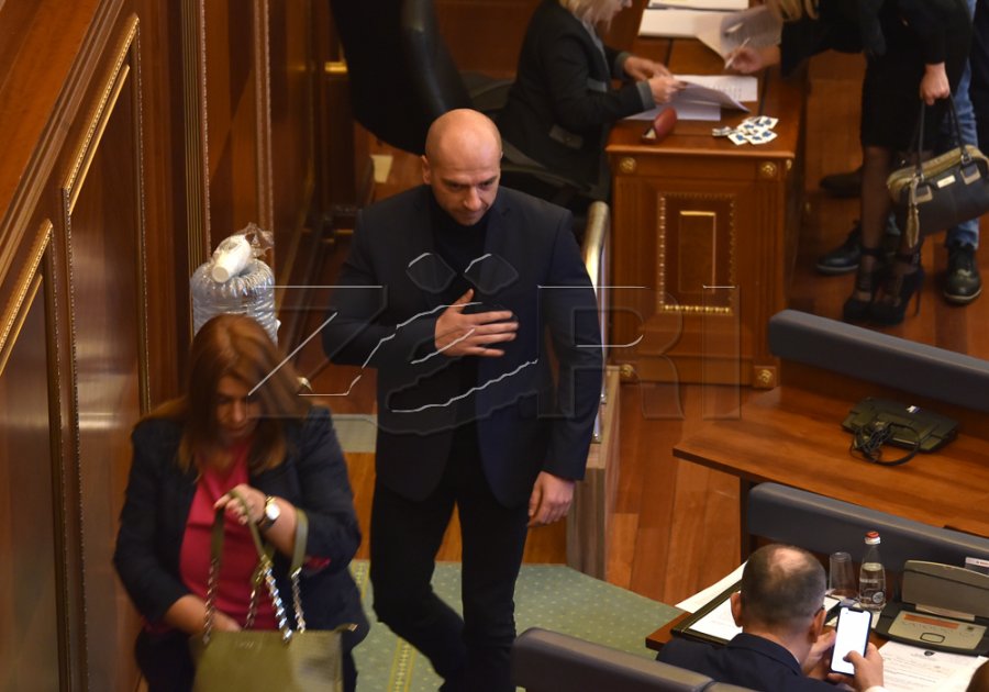 Lista Serbe rikthehet në Kuvend [foto]