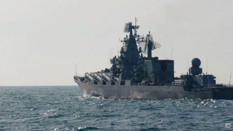 NATO intensifikon stërvitjet, luftanija amerikane në Finlandë