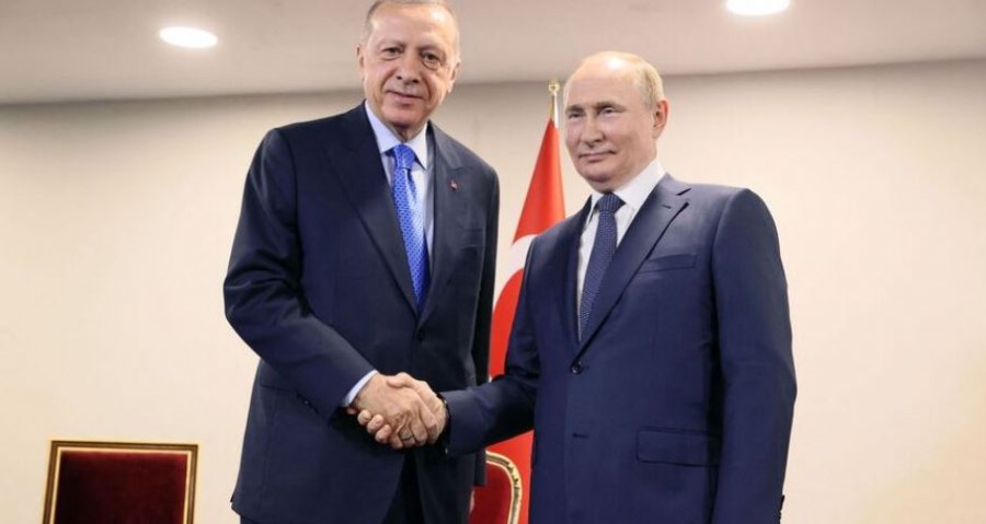 Takim kokë më kokë, Putini dhe Erdogani bisedojnë sot në Soçi