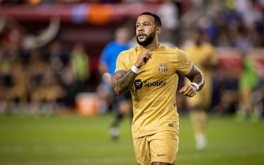 Depay po kalon si lojtar i lirë te Juventusi