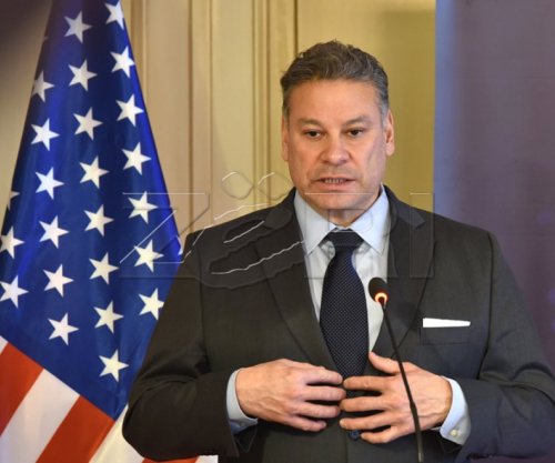 Escobar: Duhet marrëveshje për pakicën serbe në Kosovë dhe atë kroate në Bosnjë