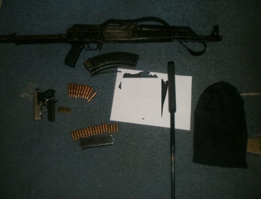 Arrestohet llapjani për dhunë në familje, i sekuestrohet një “AK-47”