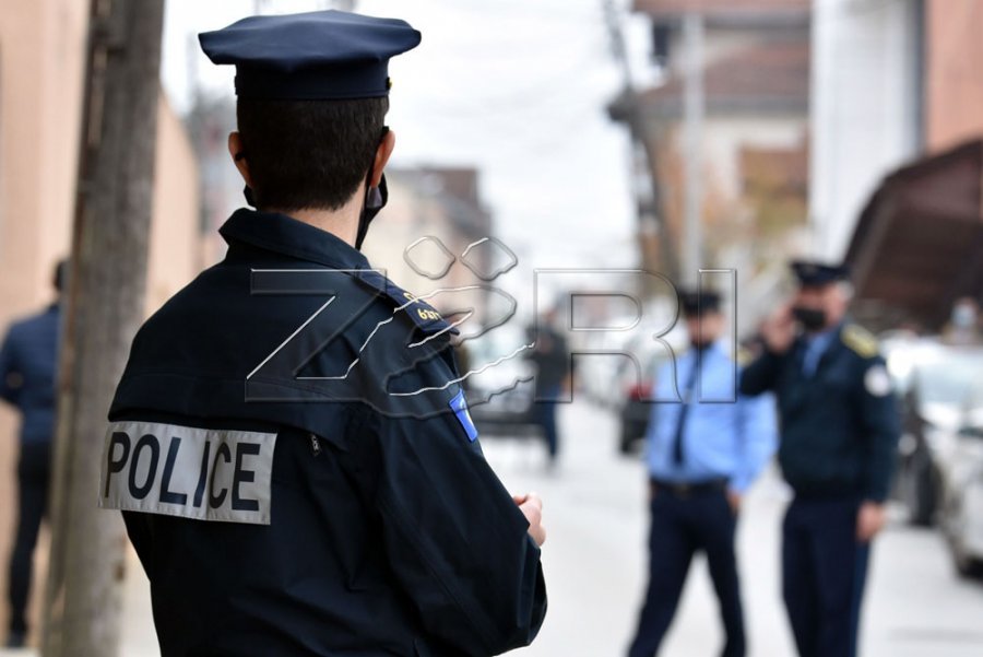 Të shtëna me armë zjarri në një mishtore në Pejë