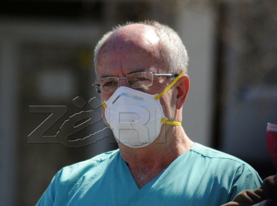 Infektologu Ahmeti tregon simptomat që po shfaqen te pacientët e prekur me koronavirus ditëve të fundit