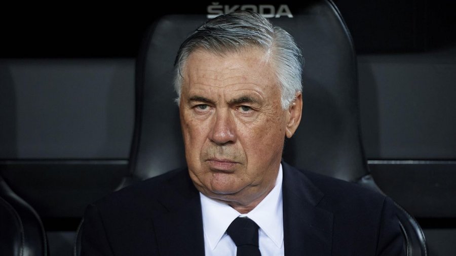 Carlo Ancelotti regjistron 21 trofe në karrierë, pesë me Real Madridin