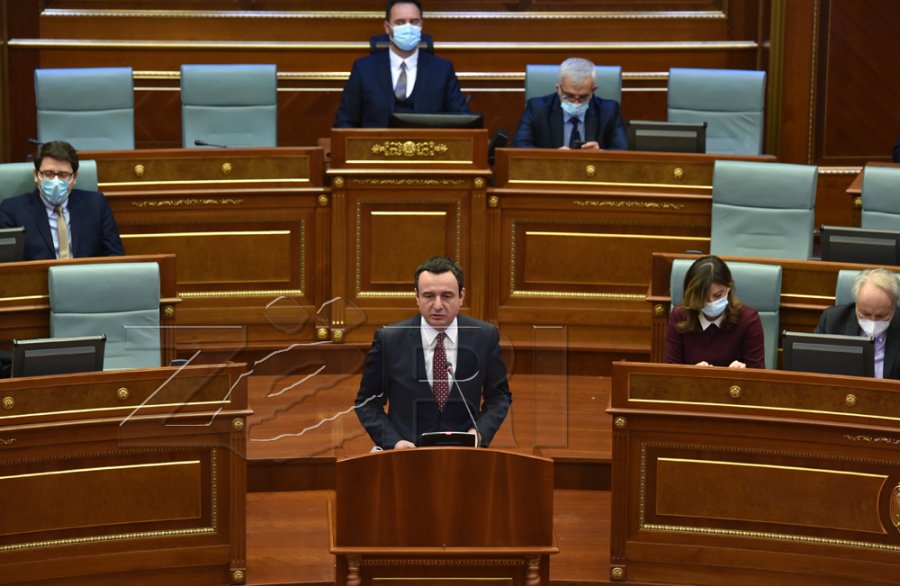Kurti me “bojlerë dhe filterë” shpjegon gjendjen në KEK