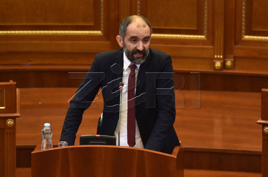 Deputeti i LVV-së – opozitës: Kemi me jua përmend 20-vjetëshin për 4 vjet t’lume