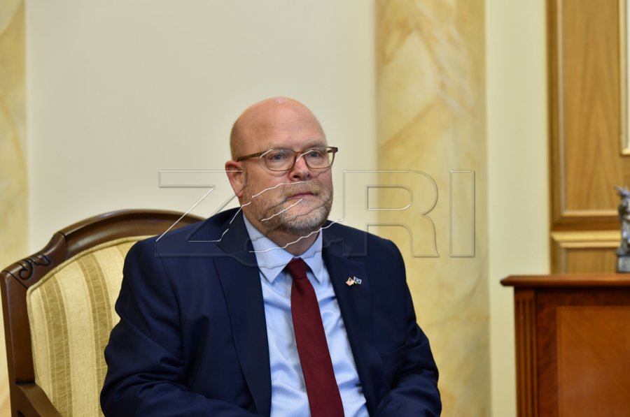 Hovenier i mahnitur me përparimin e Kosovës, por kërkon ende punë
