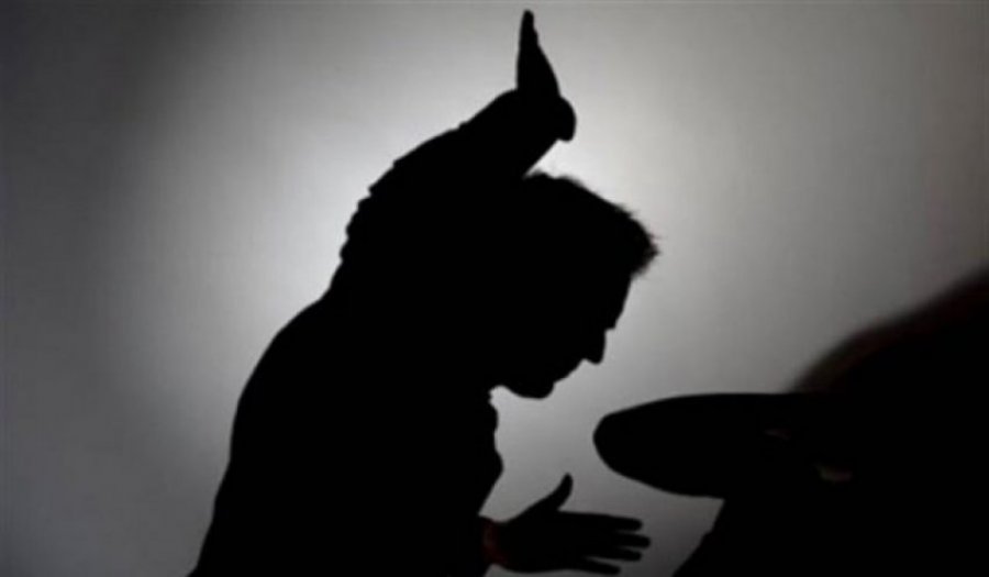 Ushtroi dhunë në familje, arrestohet lipjanasi me probleme psikike