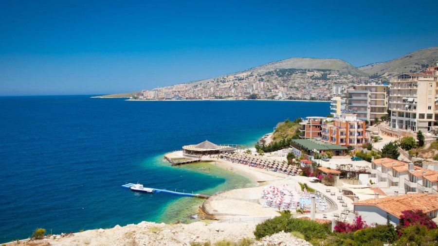 “Presim 6 milionë turistë”, operatorët turistikë në Shqipëri thonë se ka një rritje me 20 për qind të rezervimeve