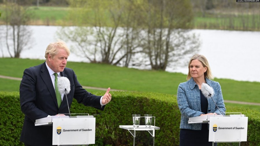 Suedia dhe Britania nënshkruajnë marrëveshje për mbrojtje para vendimit për NATO