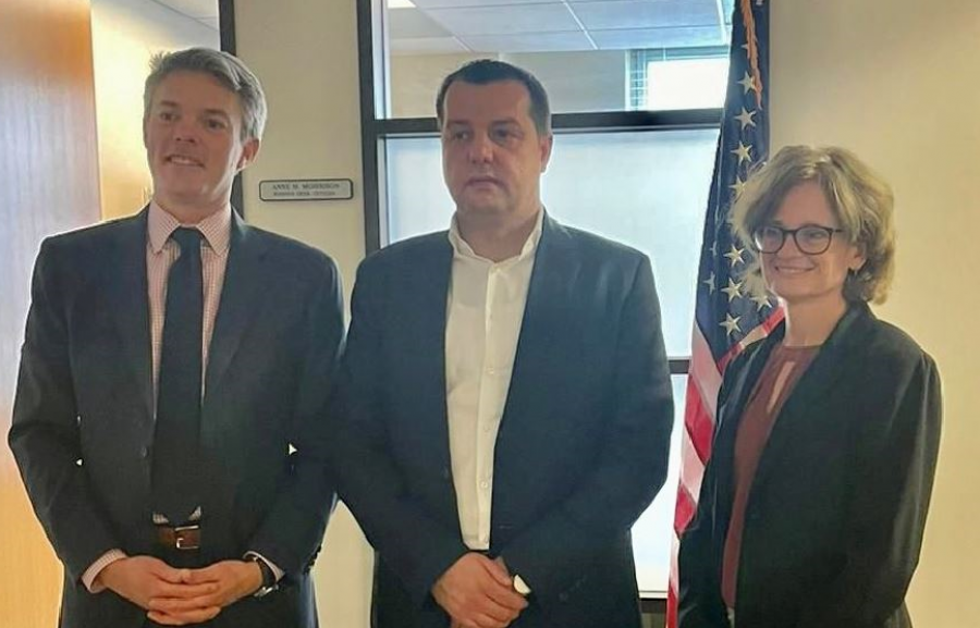 Afaristi Shkëlqim Devolli në Washington, takime të rëndësishme në Departamentin e Shtetit dhe me ish-kryeministrin izraelit