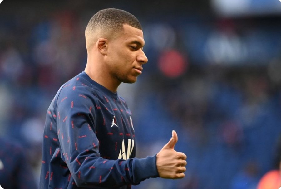 Mbappe kërkon kohë për të vendosur për të ardhmen e tij