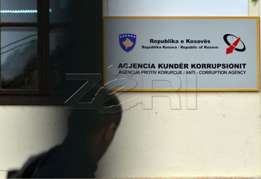 AKK-ja tregon sa zyrtarë s’e deklaruan pasurinë këtë vit dhe çka do të ndodhë me ta