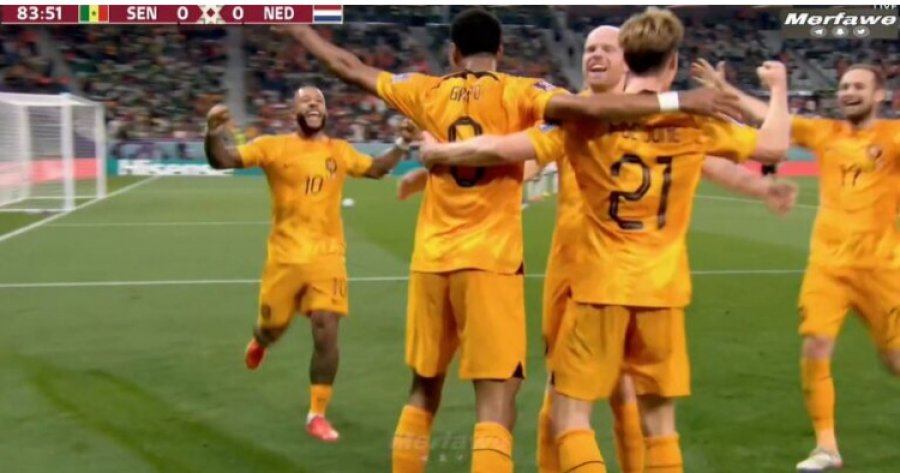 Holanda e mposht me vështirësi Senegalin