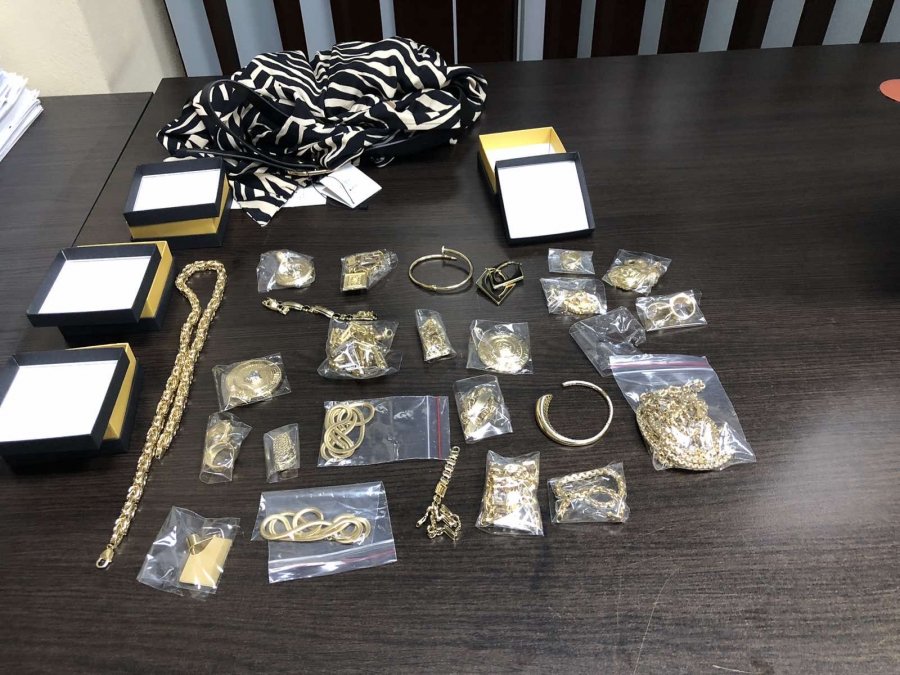 Kapet mbi gjysmë kilogrami stoli ari në Vërmicë