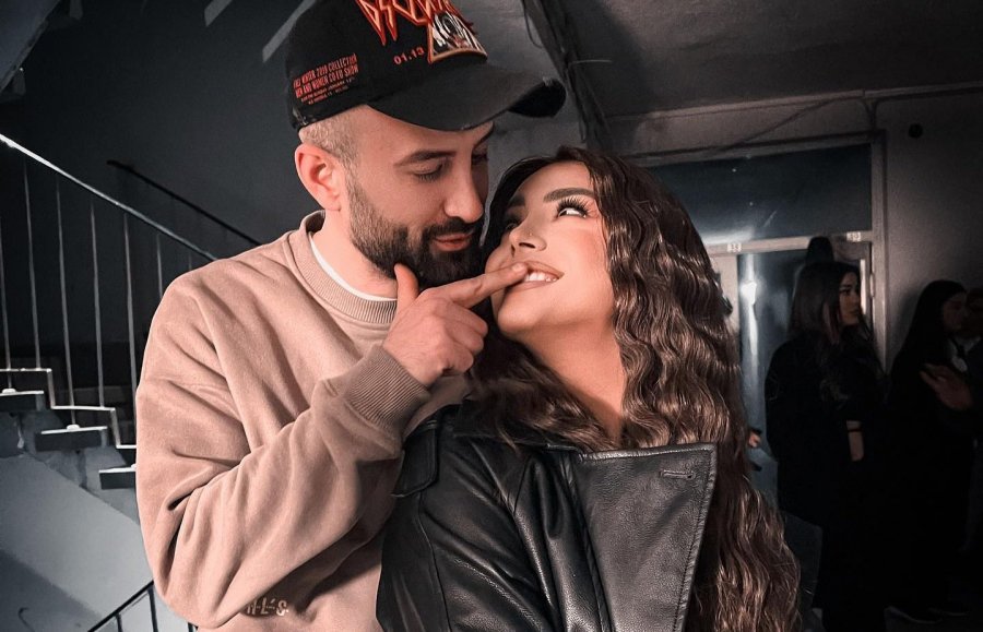 Fifi në pritje të fëmijës së parë? Këngëtarja nxirret “zbuluar” nga miqtë