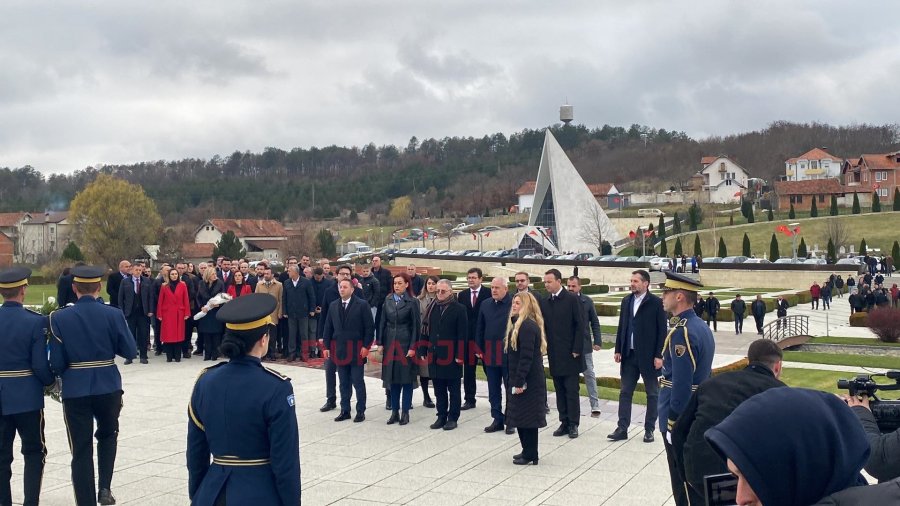 Bislimi në Prekaz: Krenar për burrat e gratë që u flijuan për këtë liri