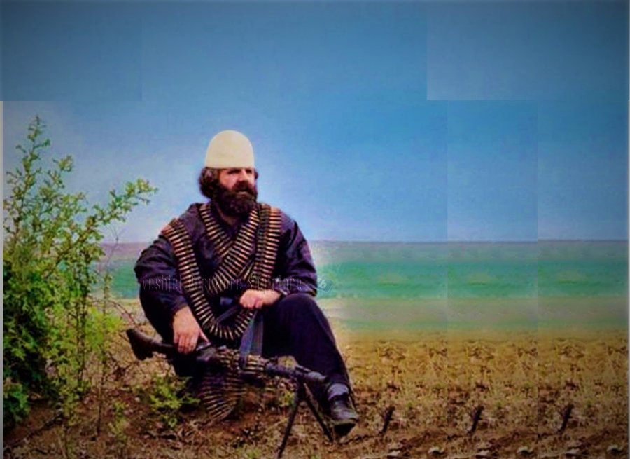 Bashkëluftëtari i Adem Jasharit tregon ku ishte komandanti legjendar ditën kur UÇK-ja doli në skenë