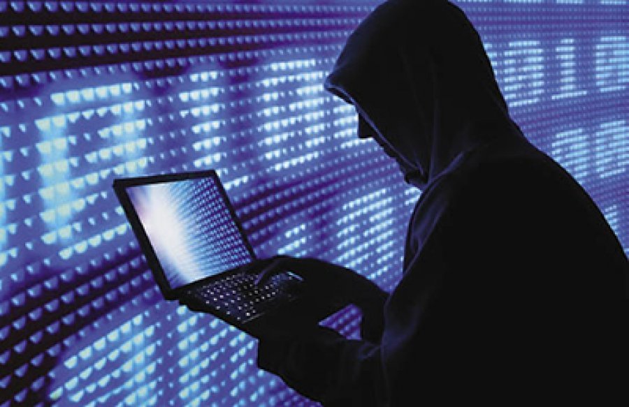 FBI-CISA raport për sulmet kibernetike: Hakerët qe 14 muaj në rrjetin e qeverisë