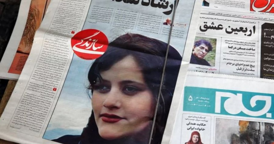 Arrestohet gazetari që raportoi vdekjen e 22-vjeçares Mahsha Amini