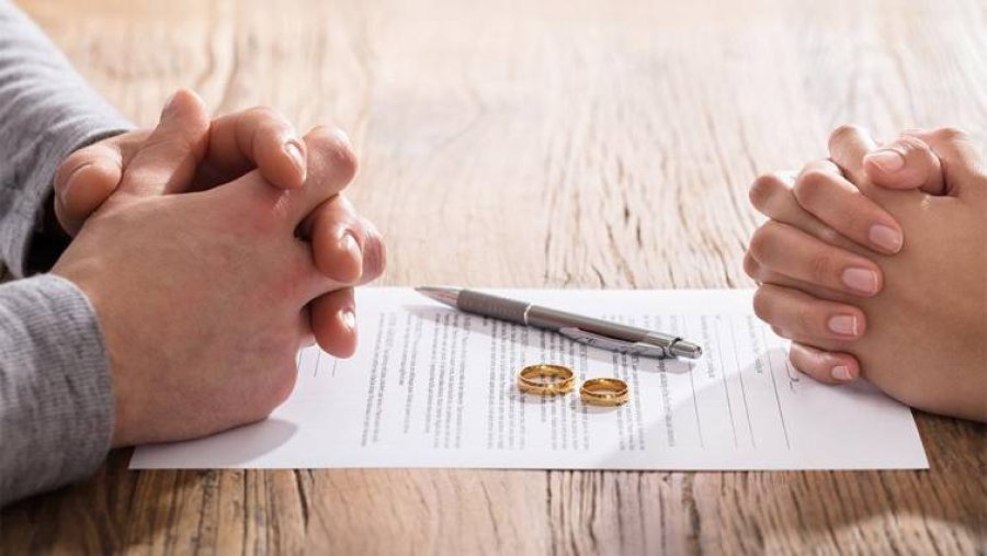 Deri në tri vjet zgjasin proceset gjyqësore të divorcit në Kosovë