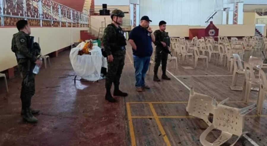 Katër të vrarë e 42 të lënduar në një shpërthim në meshën katolike në Filipine