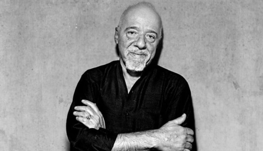 10 thënie të veçanta nga Paulo Coelho për të kaluar momentet e vështira të jetës