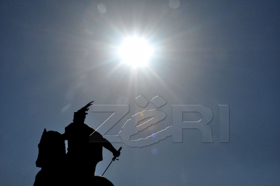 Kurti: Skënderbeu vazhdon të frymëzojë me historinë e tij