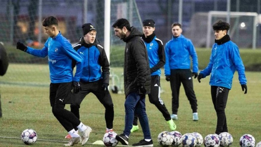 Ish-kapiteni i Kosovës, Anel Rashkaj fillon punën si trajner