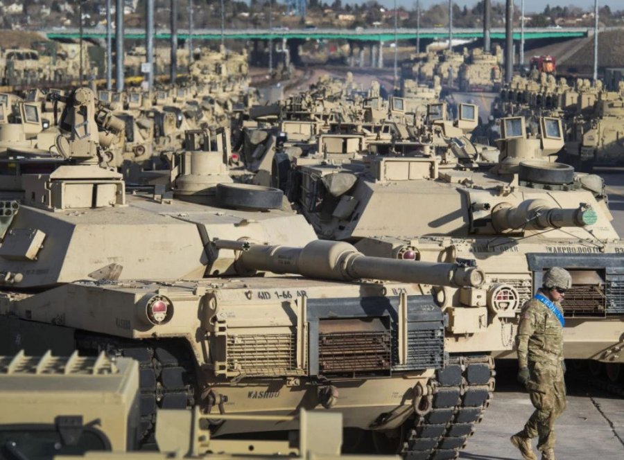 Pas 14 “Leopardëve” gjermanë, SHBA-ja dërgon 31 tanke “M1 Abrams” në Ukrainë