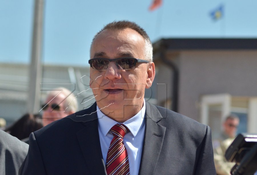 Enver Hasani për draftin e FES-it: Komunat kthehen në agjenci të Serbisë brenda Kosovës