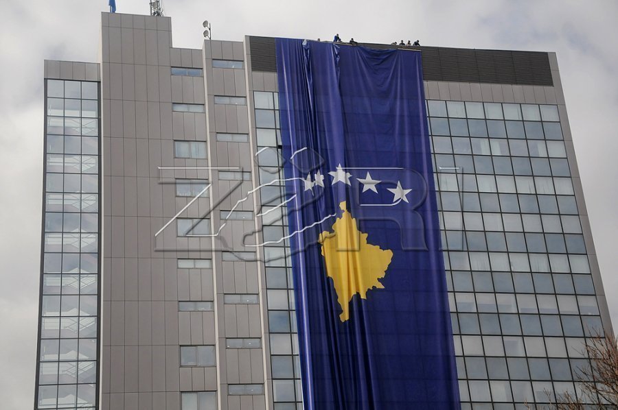 Pushteti me ushtrues detyre, nëntë ministri pa sekretarë funksionalë