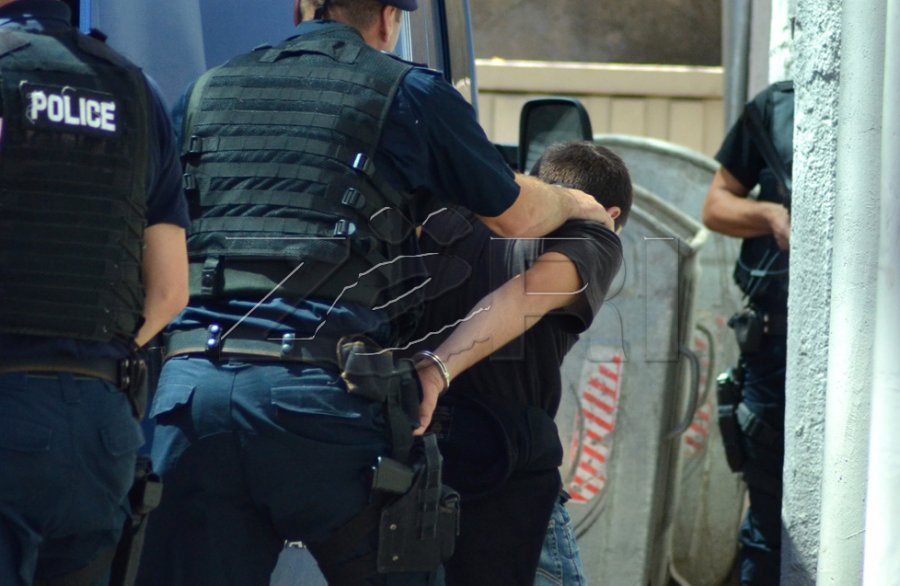 Vazhdon aksioni i policisë kundër falsifikimit të parave, arrestohet një shtetas i Shqipërisë