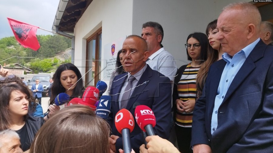 Kryetari i Zubin Potokut: S’jam duke menduar për zgjedhje të reja, po e konsolidoj kabinetin