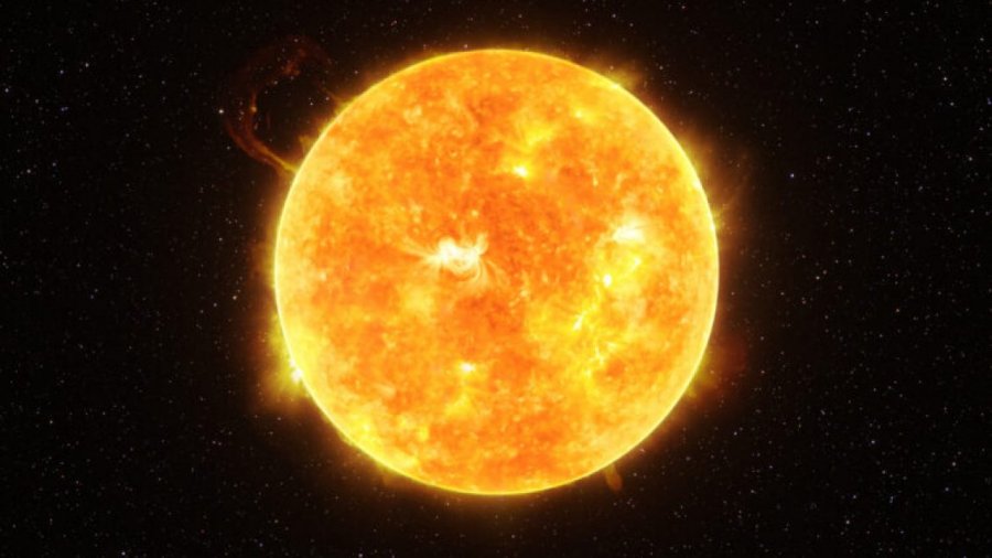 Astronomët zbuluan se Dielli është më i vogël nga sa besohej më parë