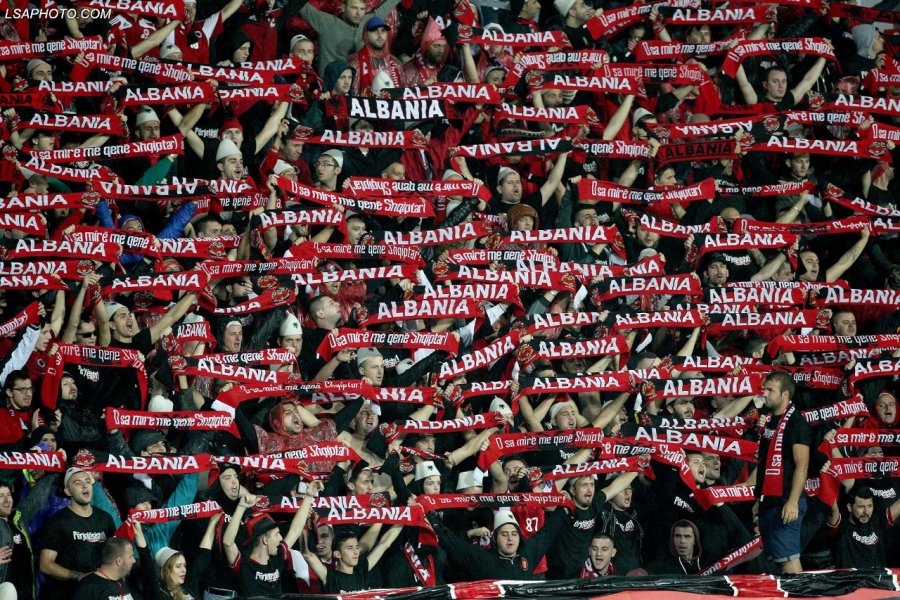 FSHF-ja me njoftim për tifozët shqiptarë që do të ndjekin ndeshjen Shqipëri – Ishujt Faroe në stadiumin “Air Albania”